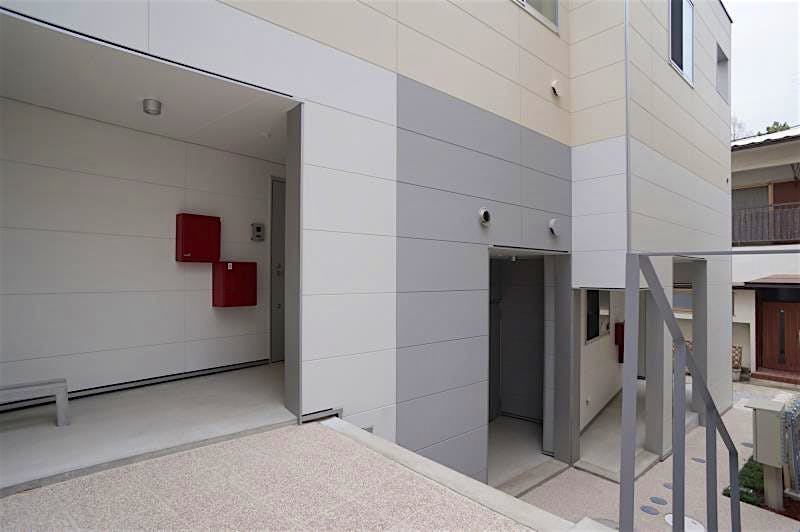 building_exterior2_filename