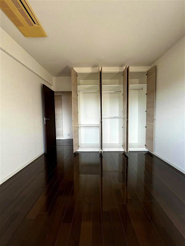 property_interior1_filename
