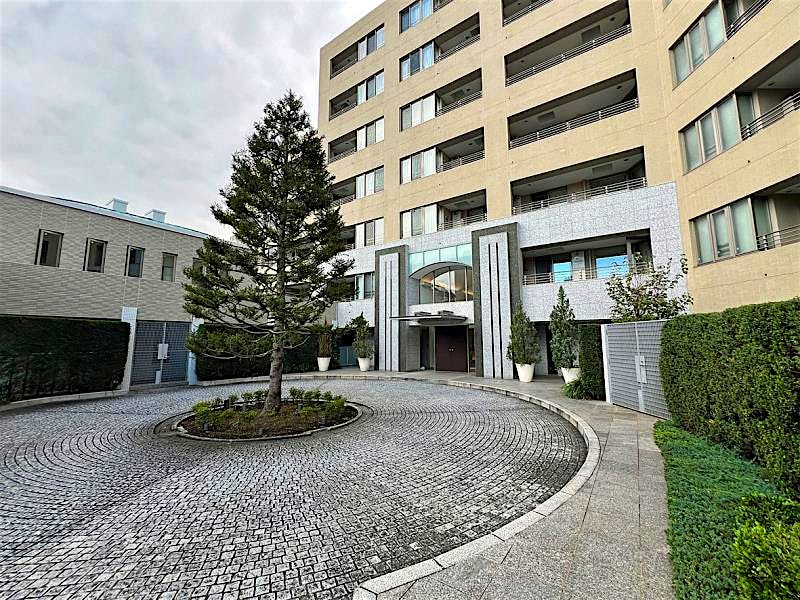 building_exterior2_filename