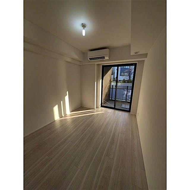 property_interior2_filename
