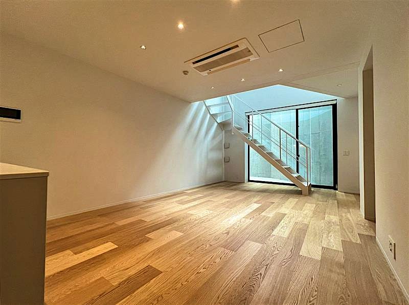 property_interior1_filename