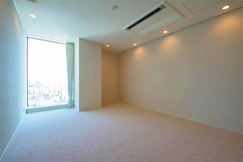 property_interior2_filename
