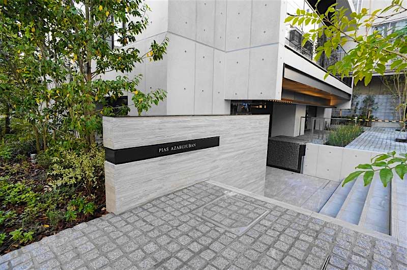 building_exterior2_filename