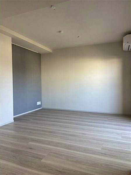 property_interior2_filename