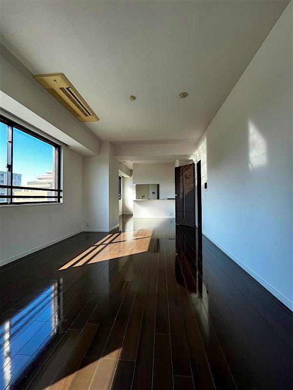 property_interior2_filename