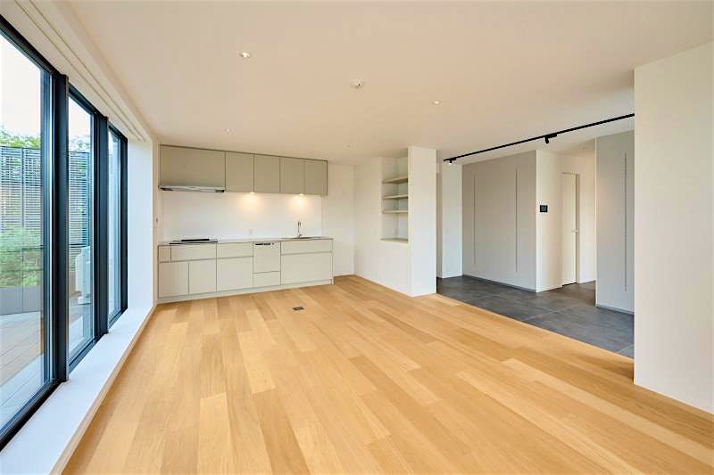 property_interior1_filename