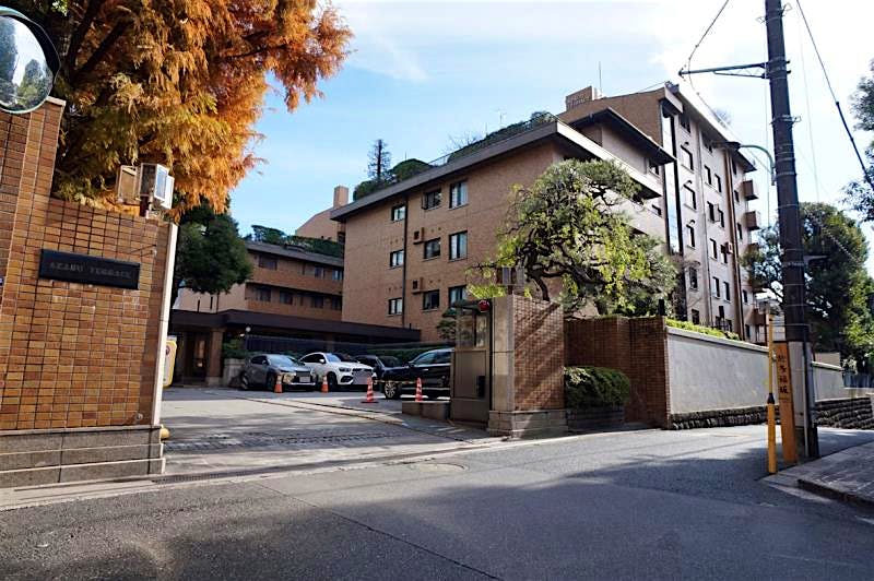 building_exterior_filename