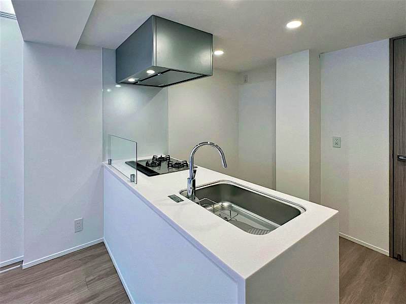 property_interior2_filename