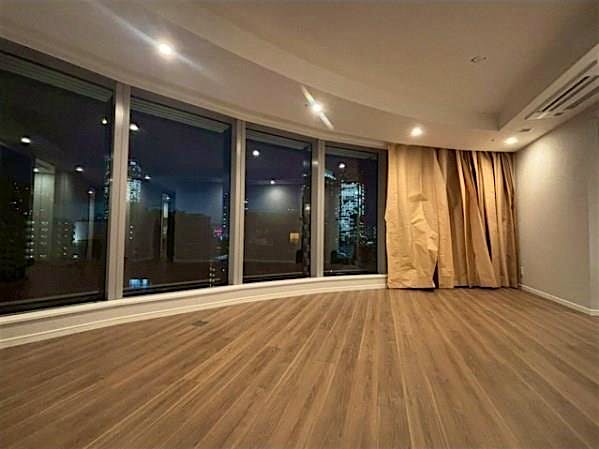 property_interior1_filename