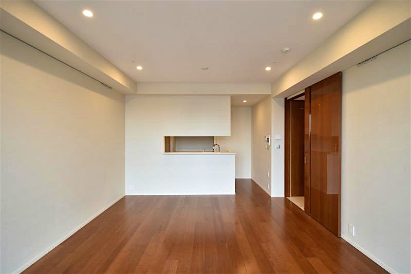property_interior2_filename