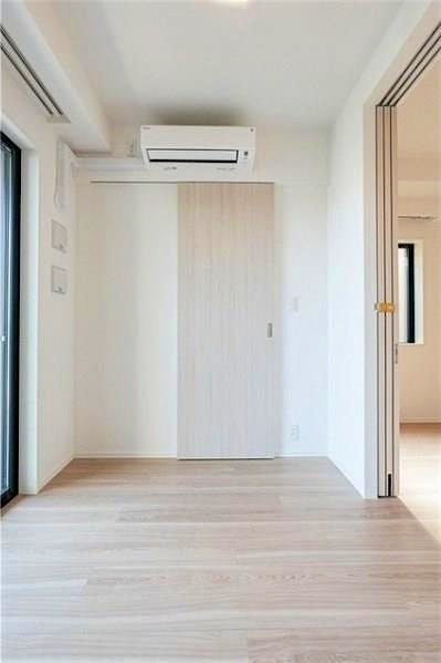 property_interior2_filename