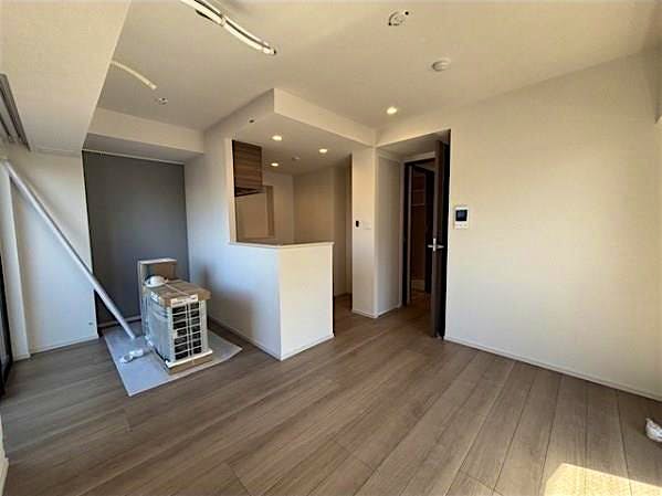 property_interior1_filename