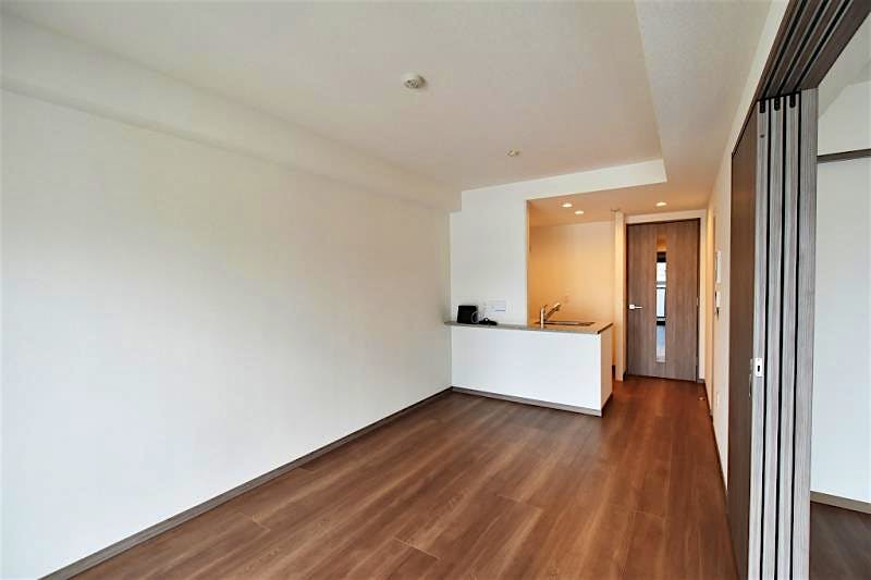 property_interior1_filename