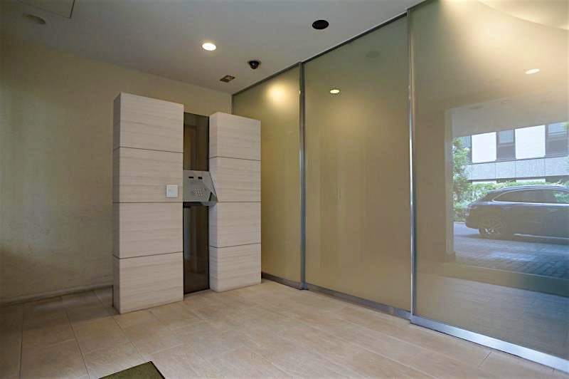 building_exterior2_filename
