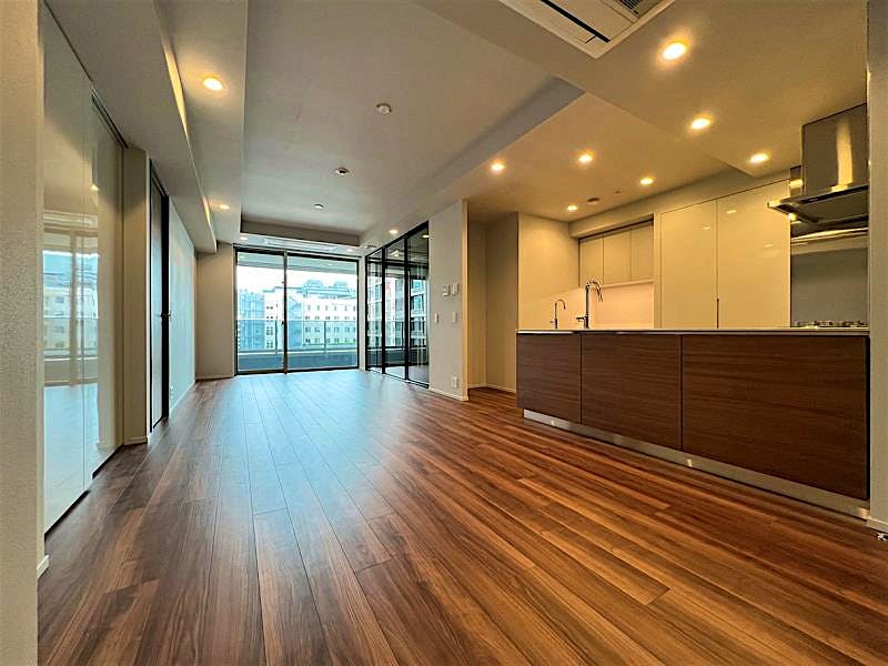 property_interior1_filename