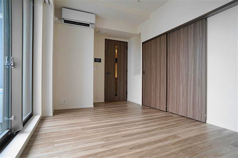 property_interior1_filename