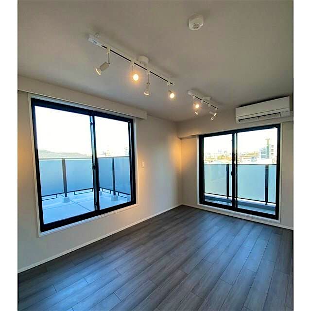 property_interior1_filename