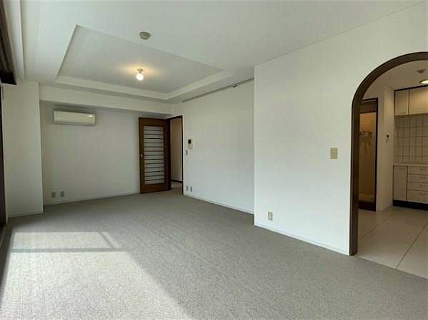 property_interior1_filename