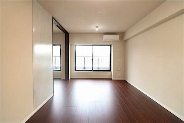 property_interior2_filename