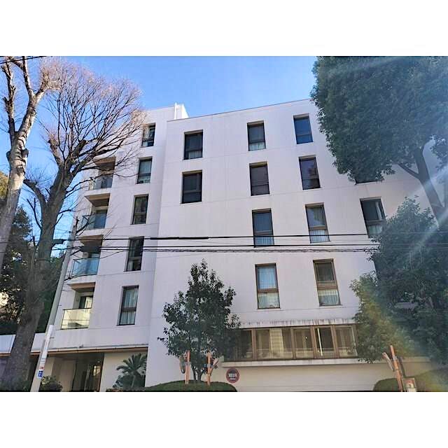 building_exterior_filename