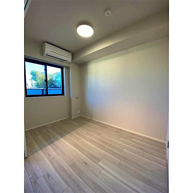 property_interior2_filename