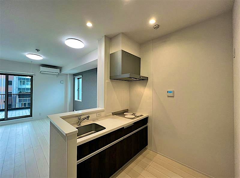 property_interior2_filename