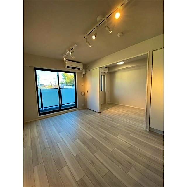 property_interior1_filename