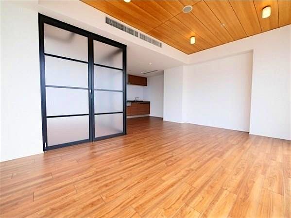 property_interior1_filename