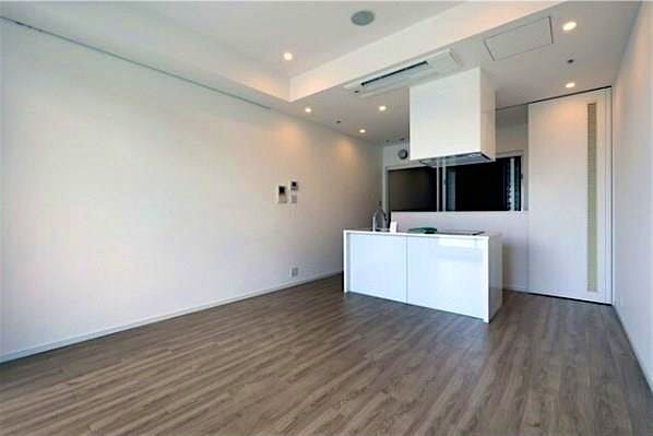 property_interior2_filename