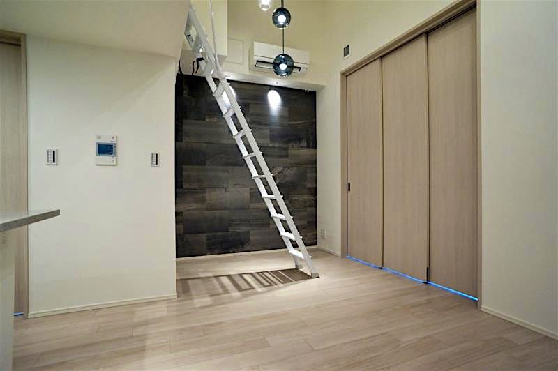 property_interior2_filename