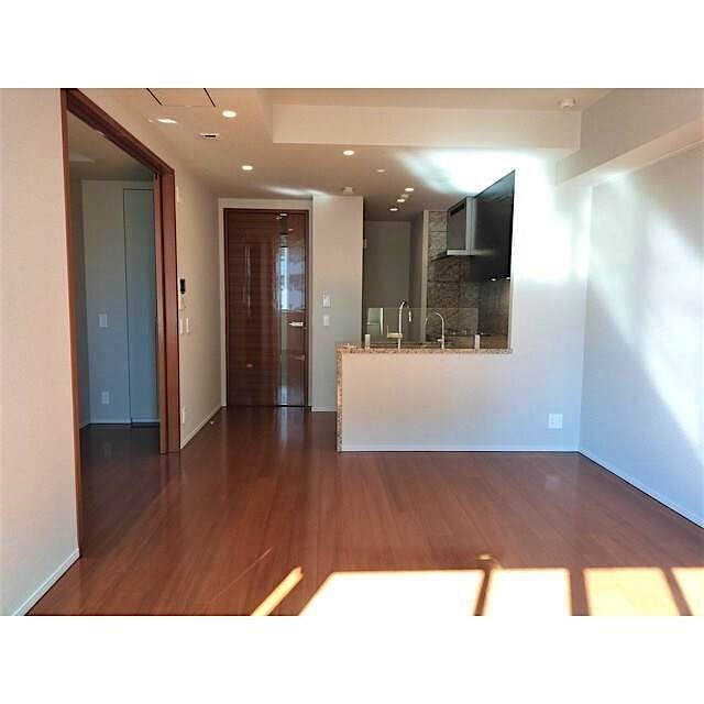 property_interior1_filename