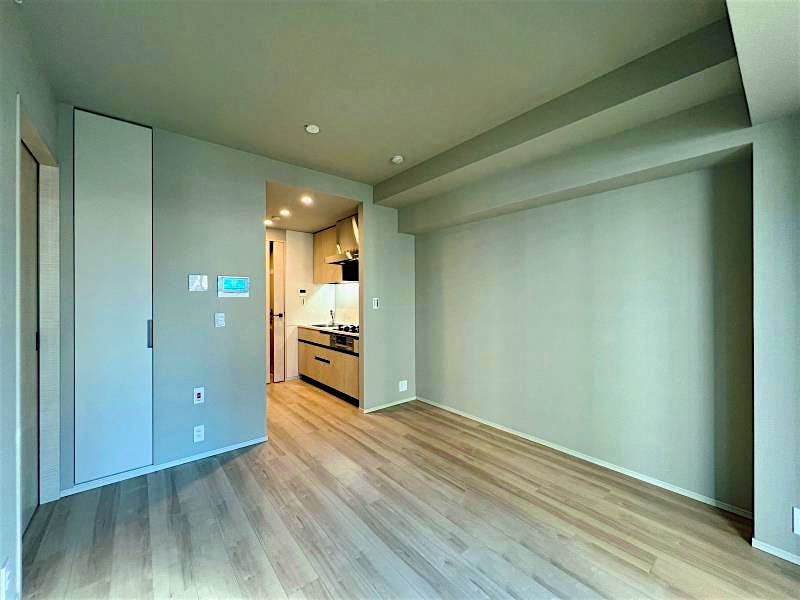 property_interior2_filename