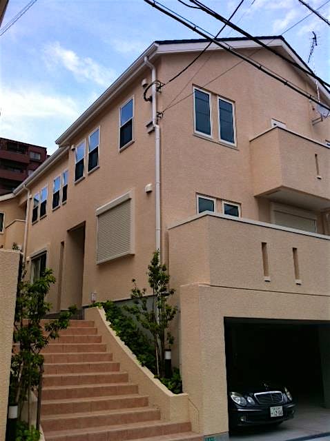 building_exterior_filename