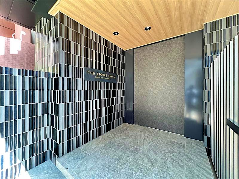 building_exterior2_filename