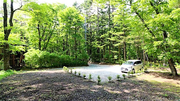 広々とした駐車スペース