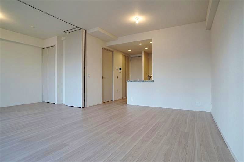 property_interior2_filename