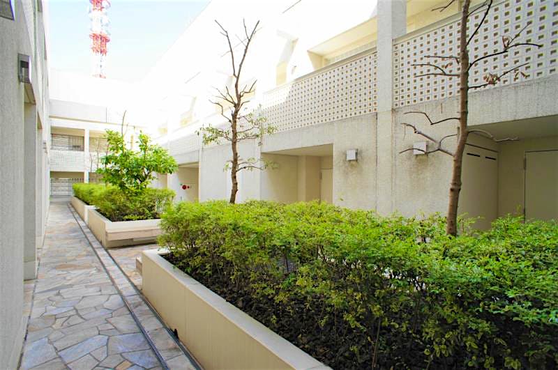 building_exterior2_filename