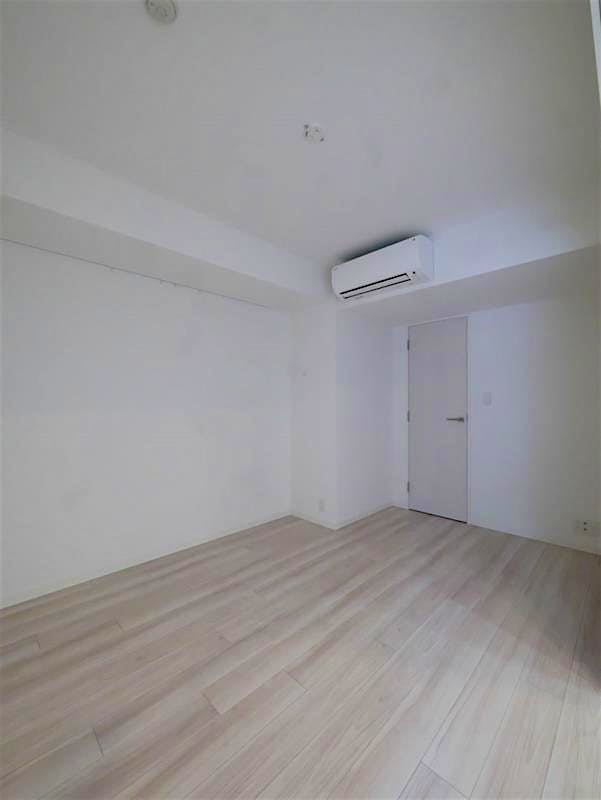property_interior2_filename