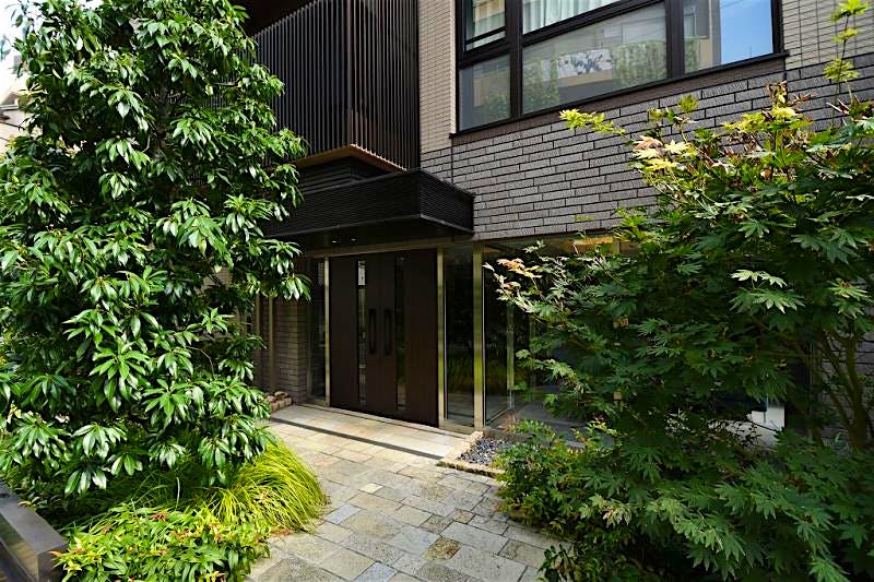 building_exterior2_filename