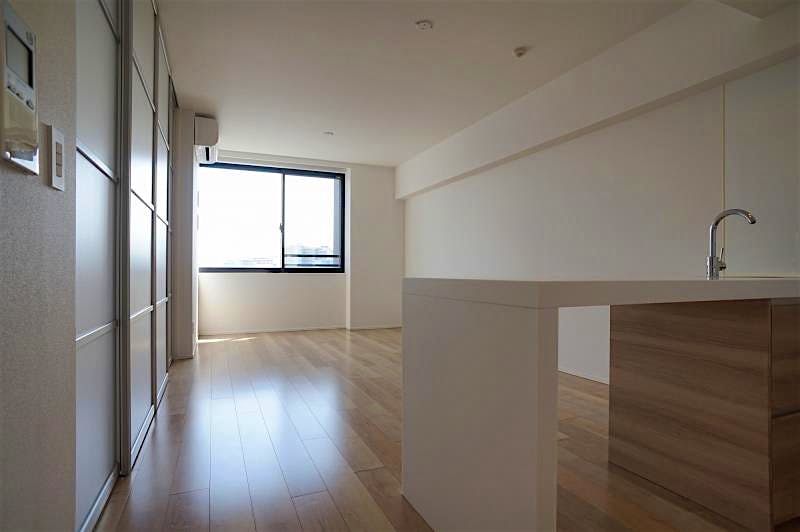 property_interior2_filename