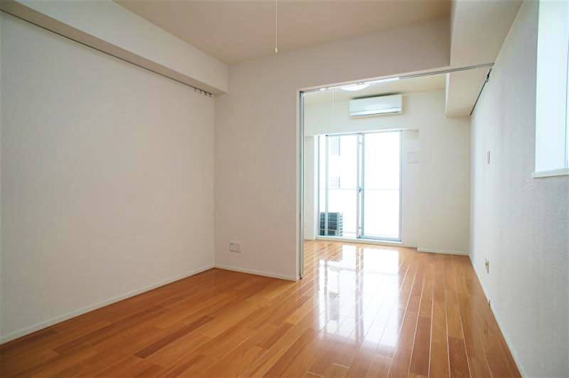 property_interior2_filename