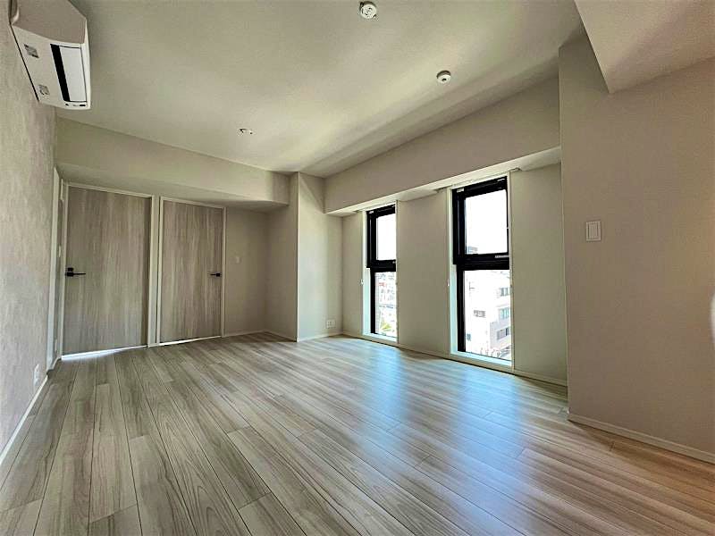 property_interior1_filename