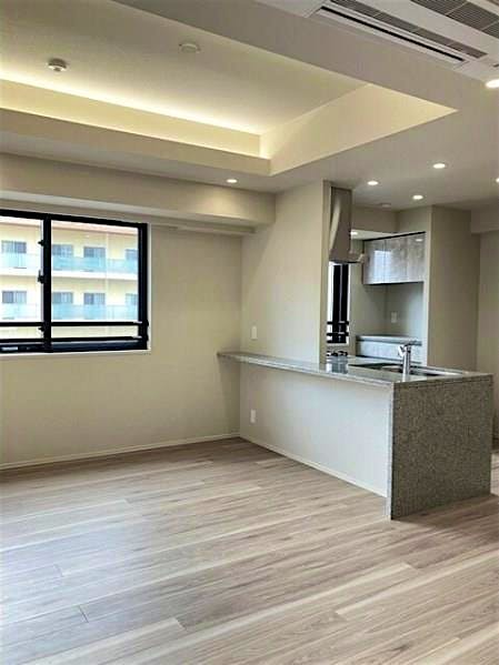 property_interior2_filename