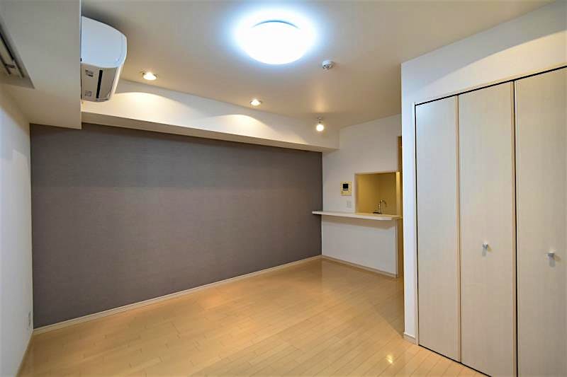 property_interior2_filename