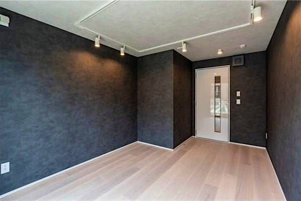 property_interior2_filename