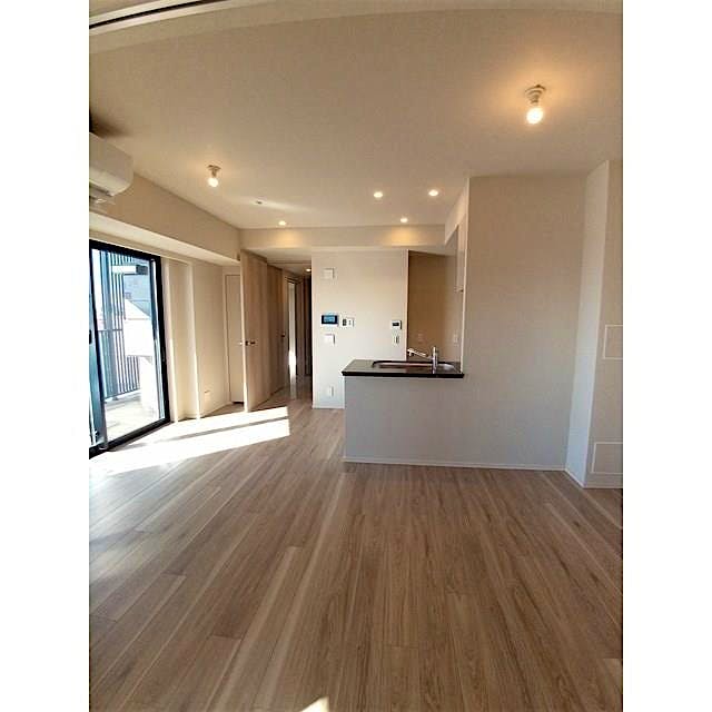 property_interior1_filename