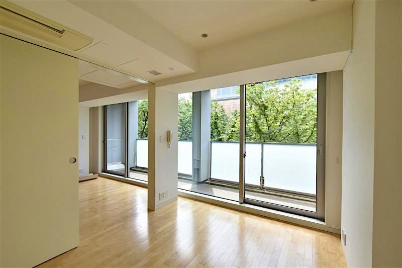 property_interior2_filename