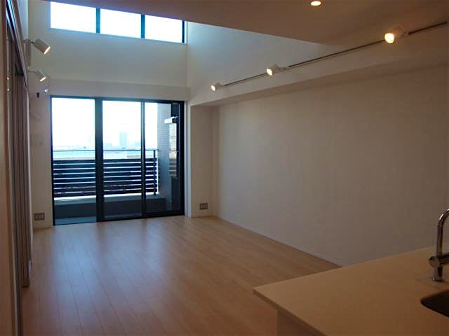 property_interior1_filename