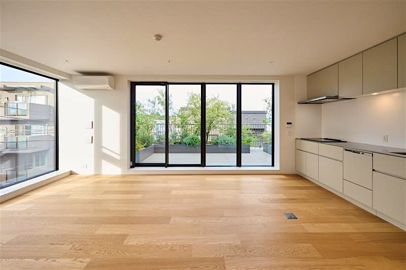 property_interior2_filename