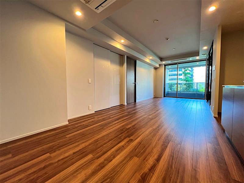 property_interior1_filename
